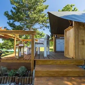 https://kamp-romantik-glamping.in-istria.net